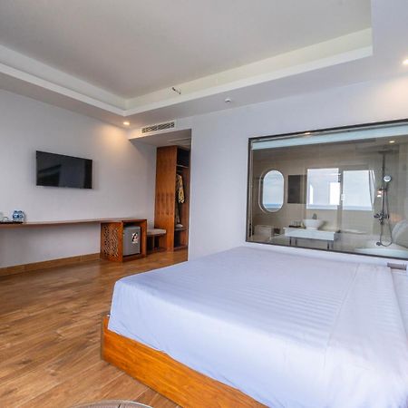 Maris Beach Hotel Phu Quoc Exterior photo