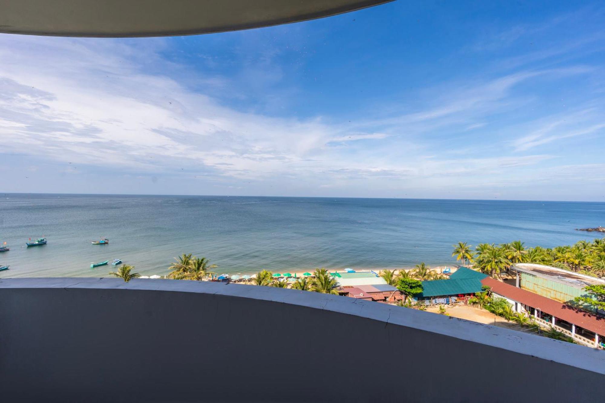 Maris Beach Hotel Phu Quoc Exterior photo