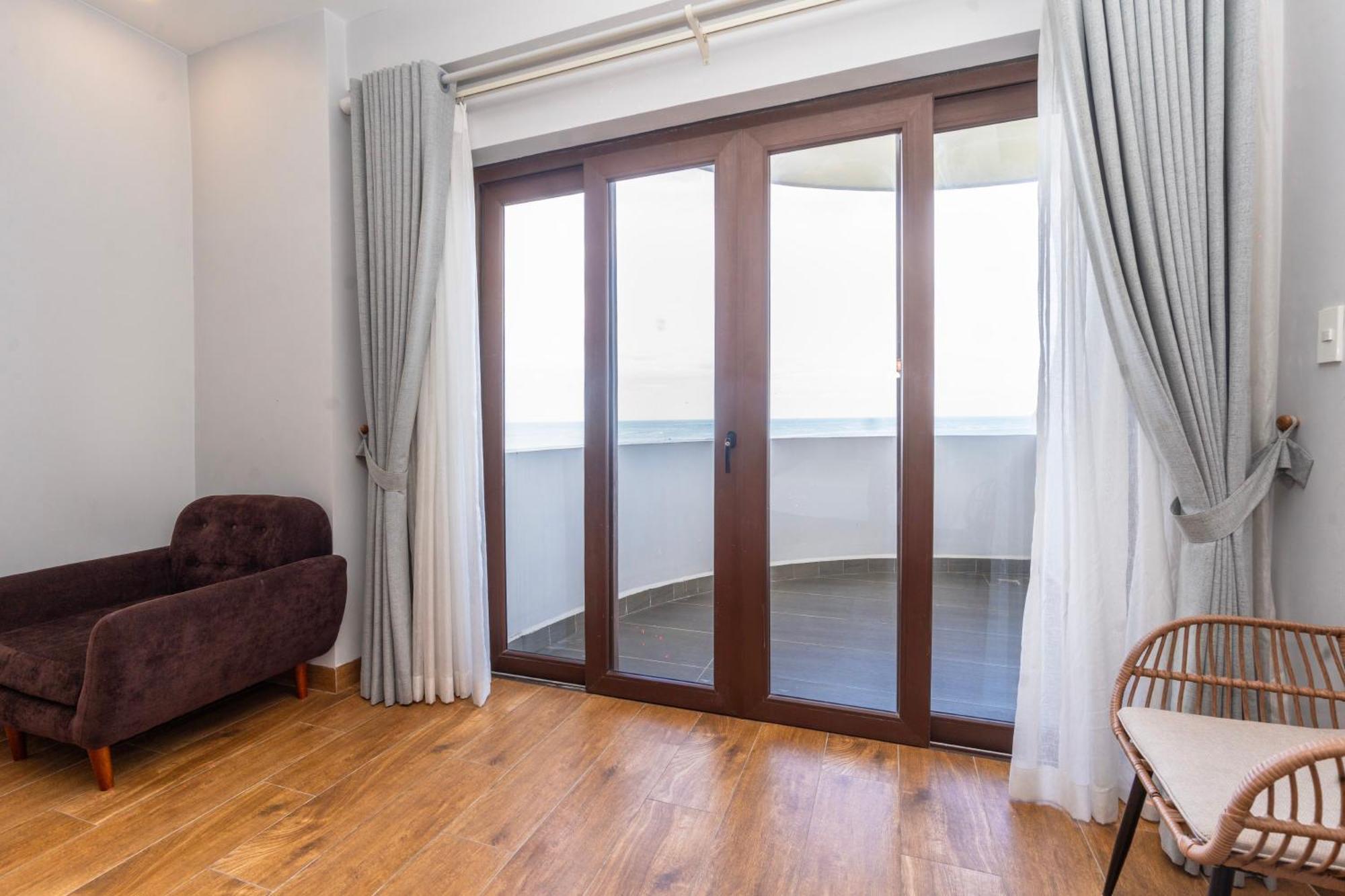Maris Beach Hotel Phu Quoc Exterior photo