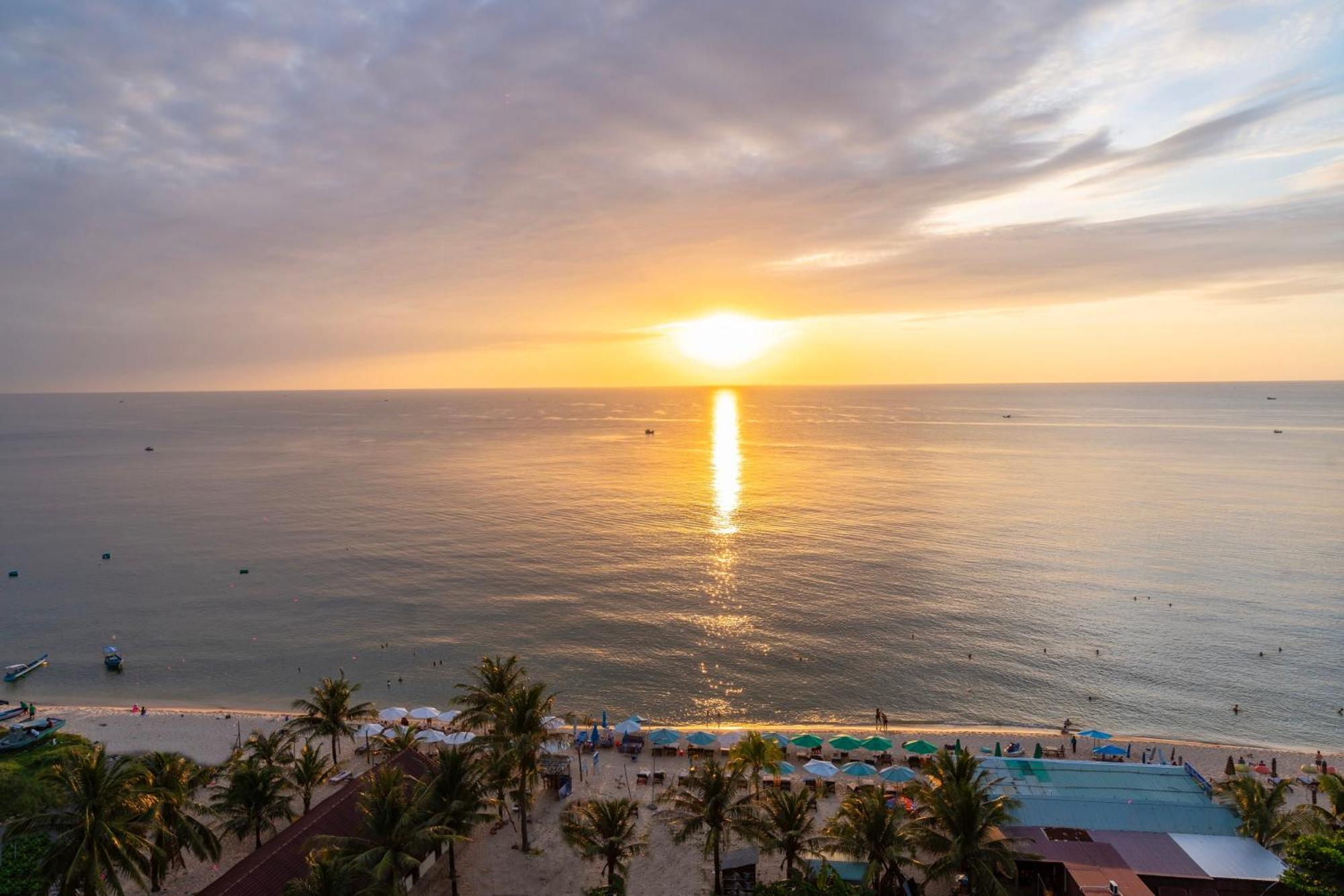 Maris Beach Hotel Phu Quoc Exterior photo