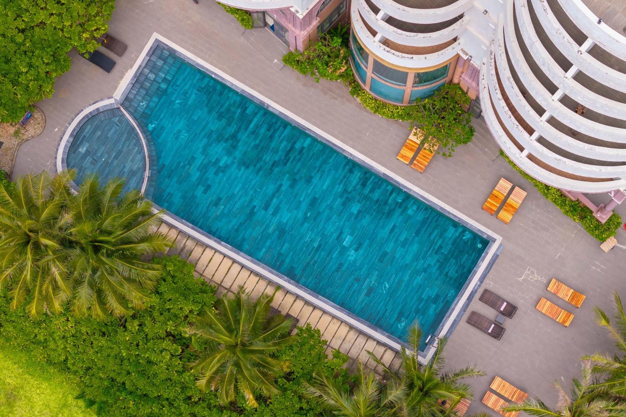 Maris Beach Hotel Phu Quoc Exterior photo