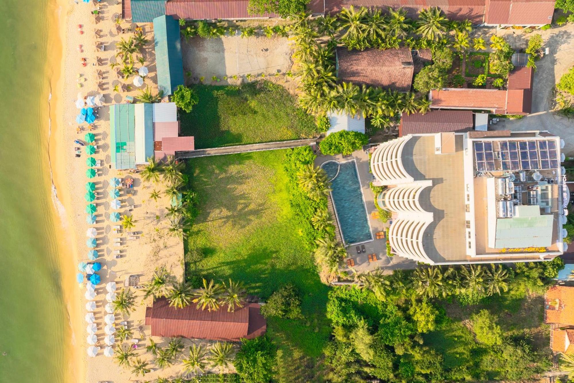 Maris Beach Hotel Phu Quoc Exterior photo
